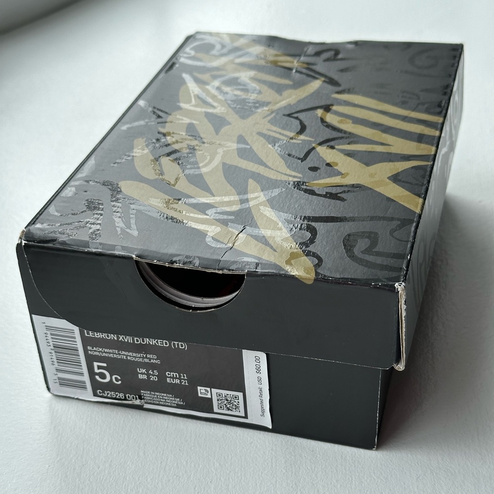 NEW Nike Lebron XVII Dunked Water Shoes size 5c - Picture 11 of 11